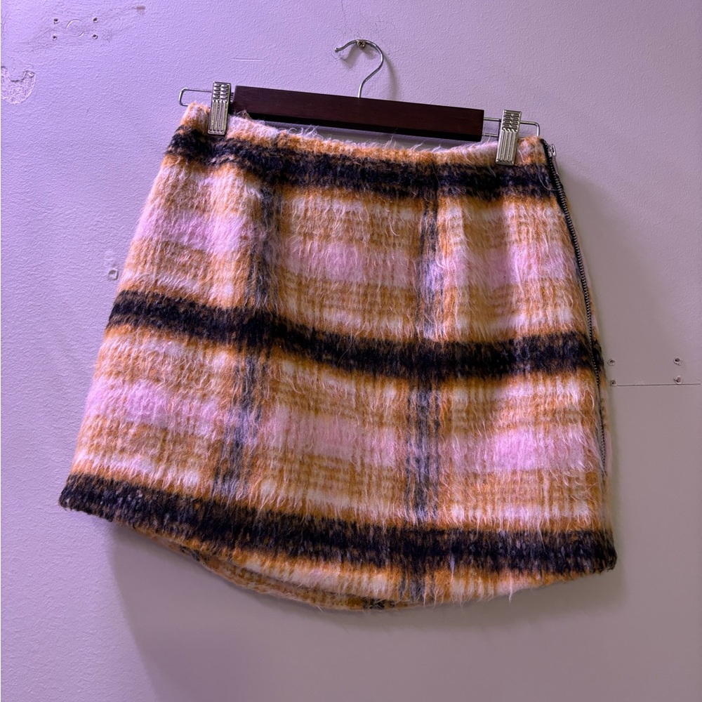 Fuzzy skirt